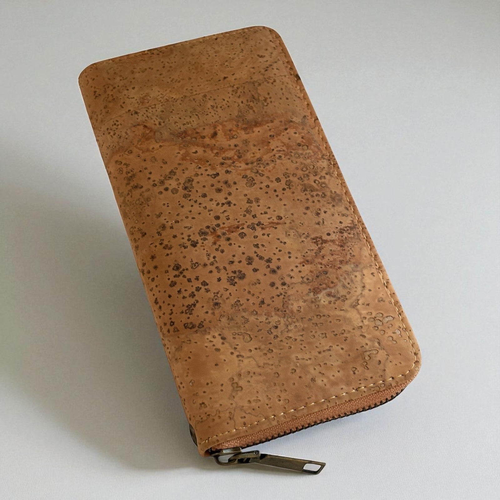 ポルトガル産天然コルク 長財布 ナチュラル – DESIGNERS' FRIDGE